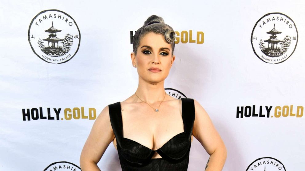 VIDEO: Kelly Osbourne shares her 85-pound weight-loss journey