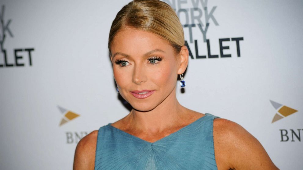 VIDEO: Kelly Ripa opens up about the loss of her friend John Callahan 