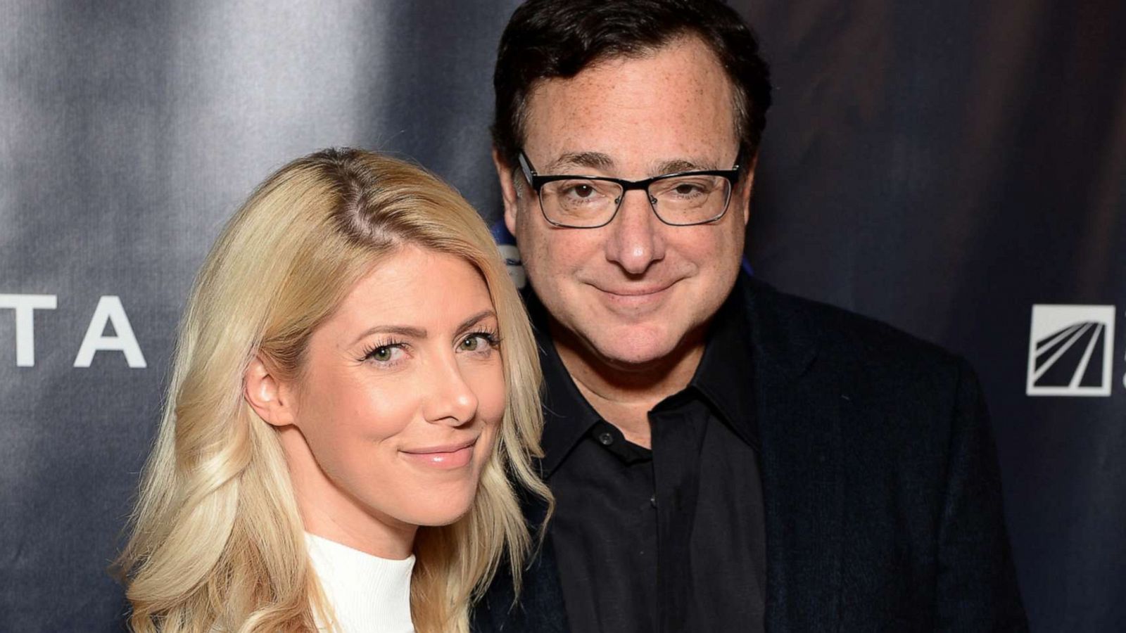 PHOTO: Kelly Rizzo and Bob Saget attend the Garden of Laughs at Madison Square Garden in New York, March 28, 2017.