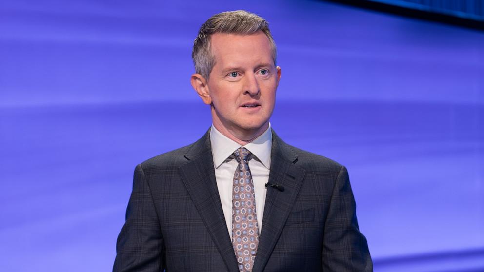 PHOTO: Ken Jennings hosts "Celebrity Jeopardy!" on ABC.