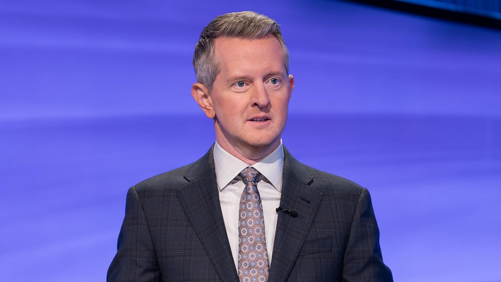 PHOTO: Ken Jennings hosts "Celebrity Jeopardy!" on ABC.