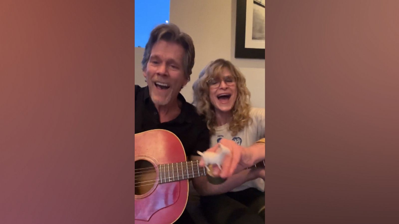 PHOTO: In this screen grab taken from a video posted to his Twitter account, Kevin Bacon sings with his wife Kyra Sedgwick.