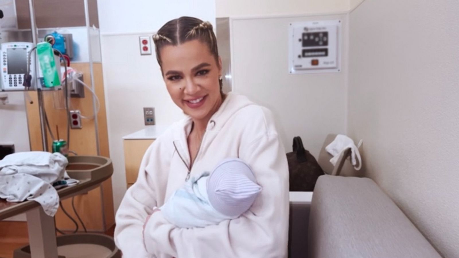 PHOTO: Khloe Kardashian appears with her baby on an episode of "The Kardashians" on Hulu.