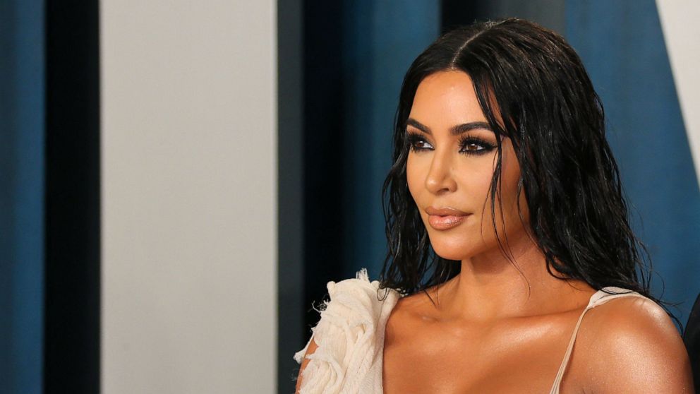 VIDEO: Kim Kardashian West files for divorce from Kanye