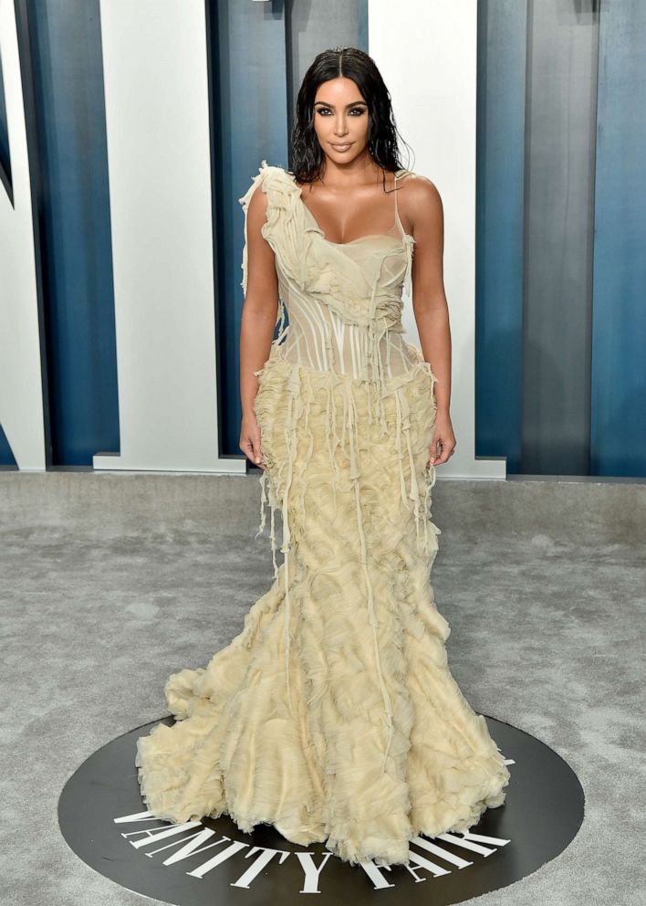 PHOTO: Kim Kardashian West attends the 2020 Vanity Fair Oscar Party hosted by Radhika Jones at Wallis Annenberg Center for the Performing Arts, Feb. 9, 2020 in Beverly Hills, Calif.