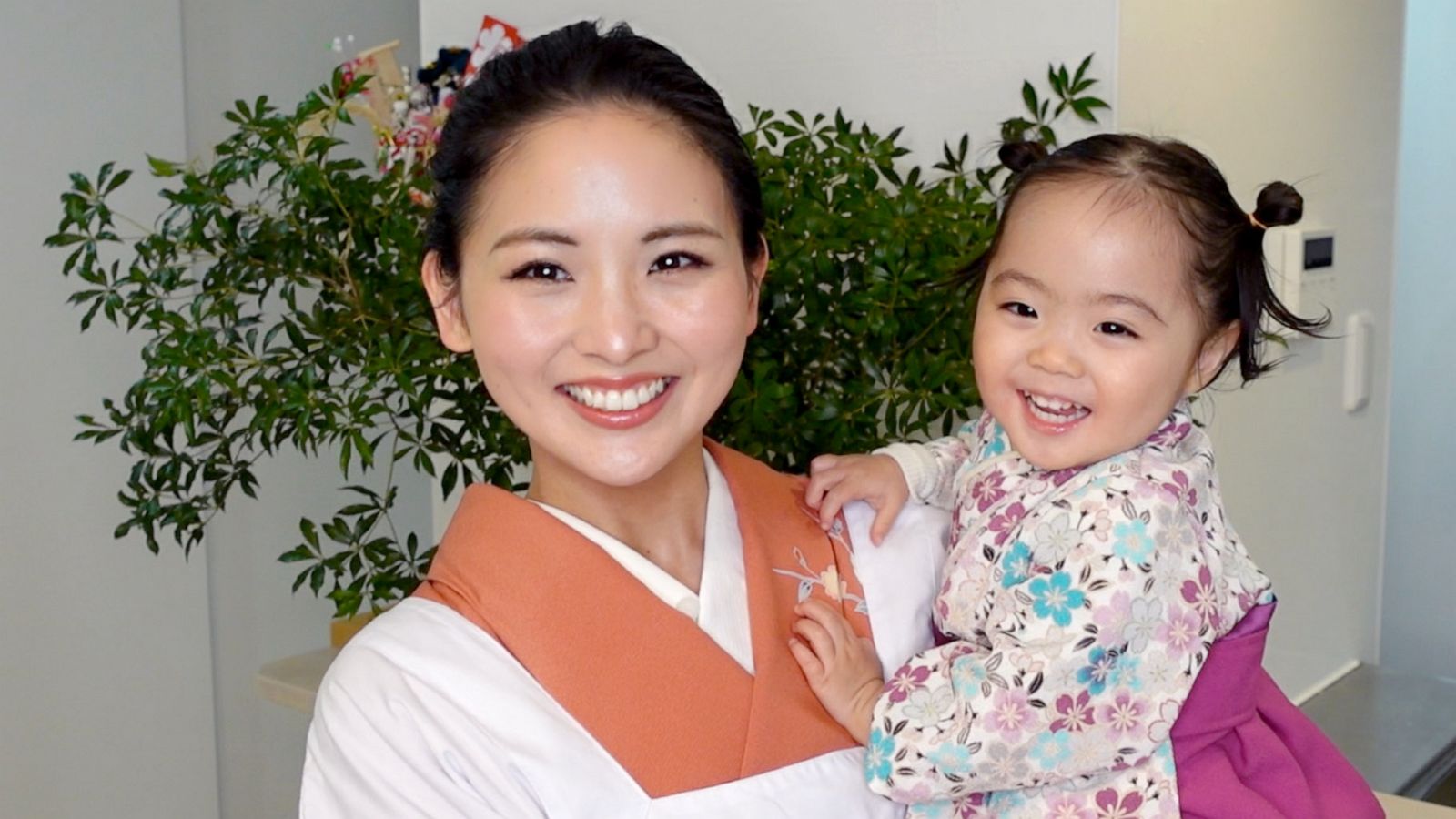 Meet the mom, a former geisha, who just hit 1 million subscribers on  YouTube - Good Morning America