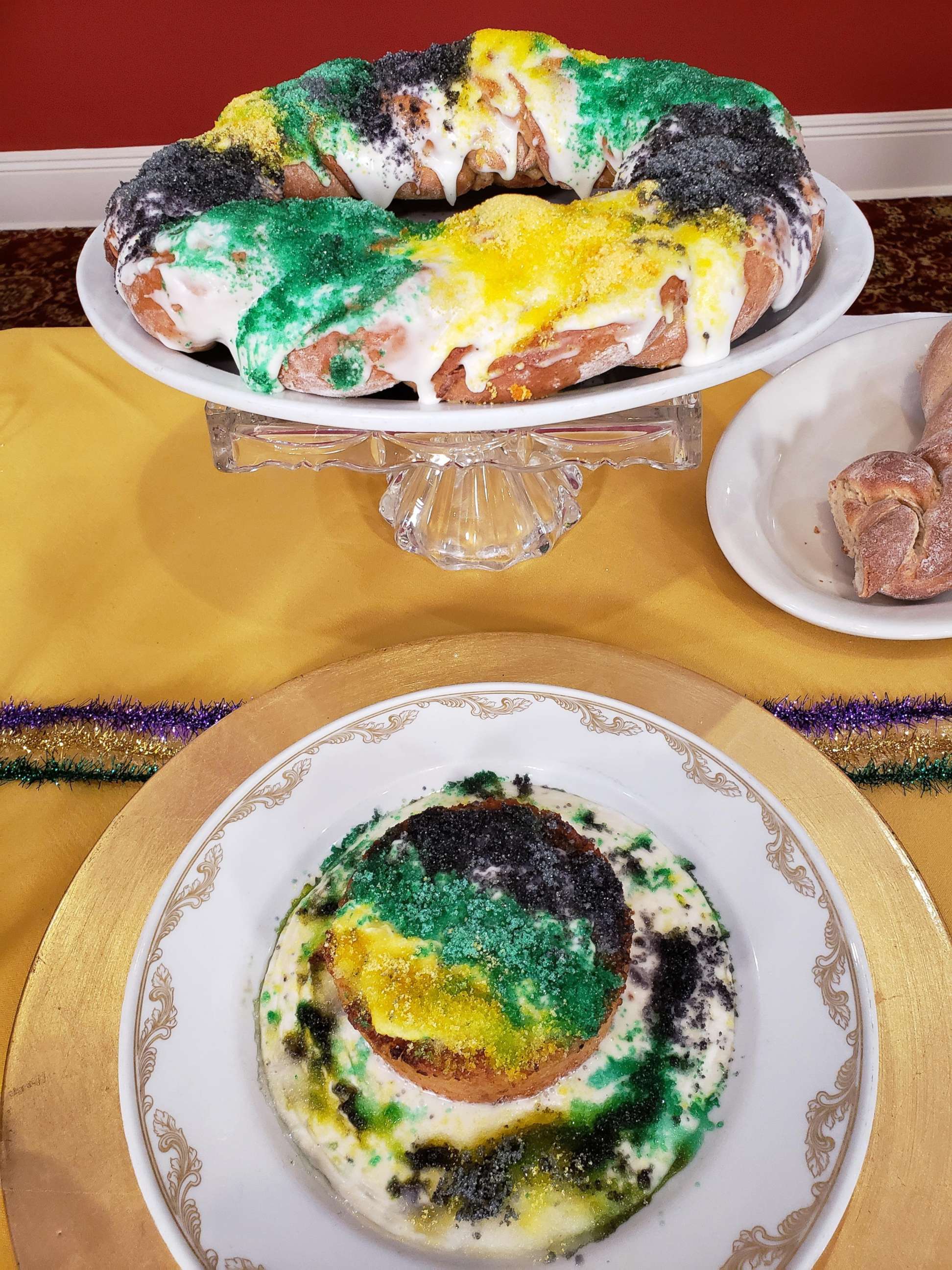 PHOTO: King cake and bread pudding from Dooky Chase's Restaurant in New Orleans.
