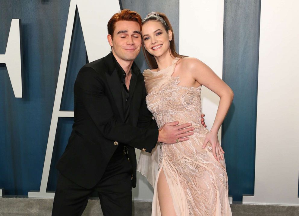  Riverdale Star KJ Apa Welcomes 1st Child With Girlfriend Clara Berry 