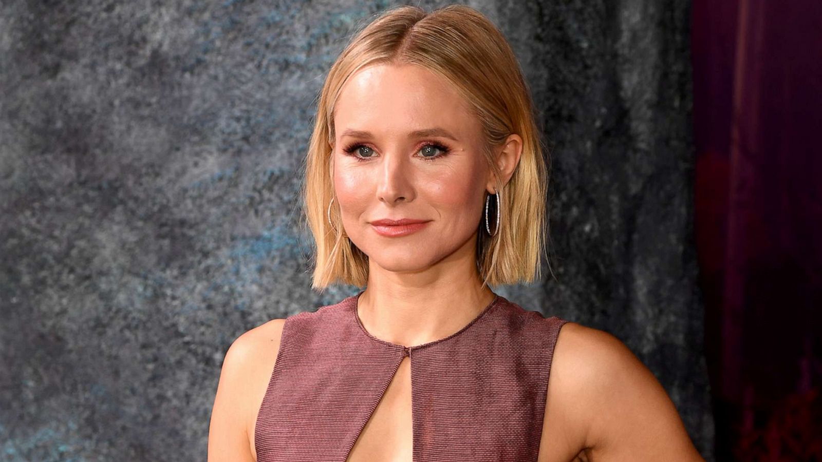 PHOTO: Kristen Bell attends the premiere of Disney's "Frozen 2" at Dolby Theatre on Nov. 7, 2019 in Hollywood, Calif.