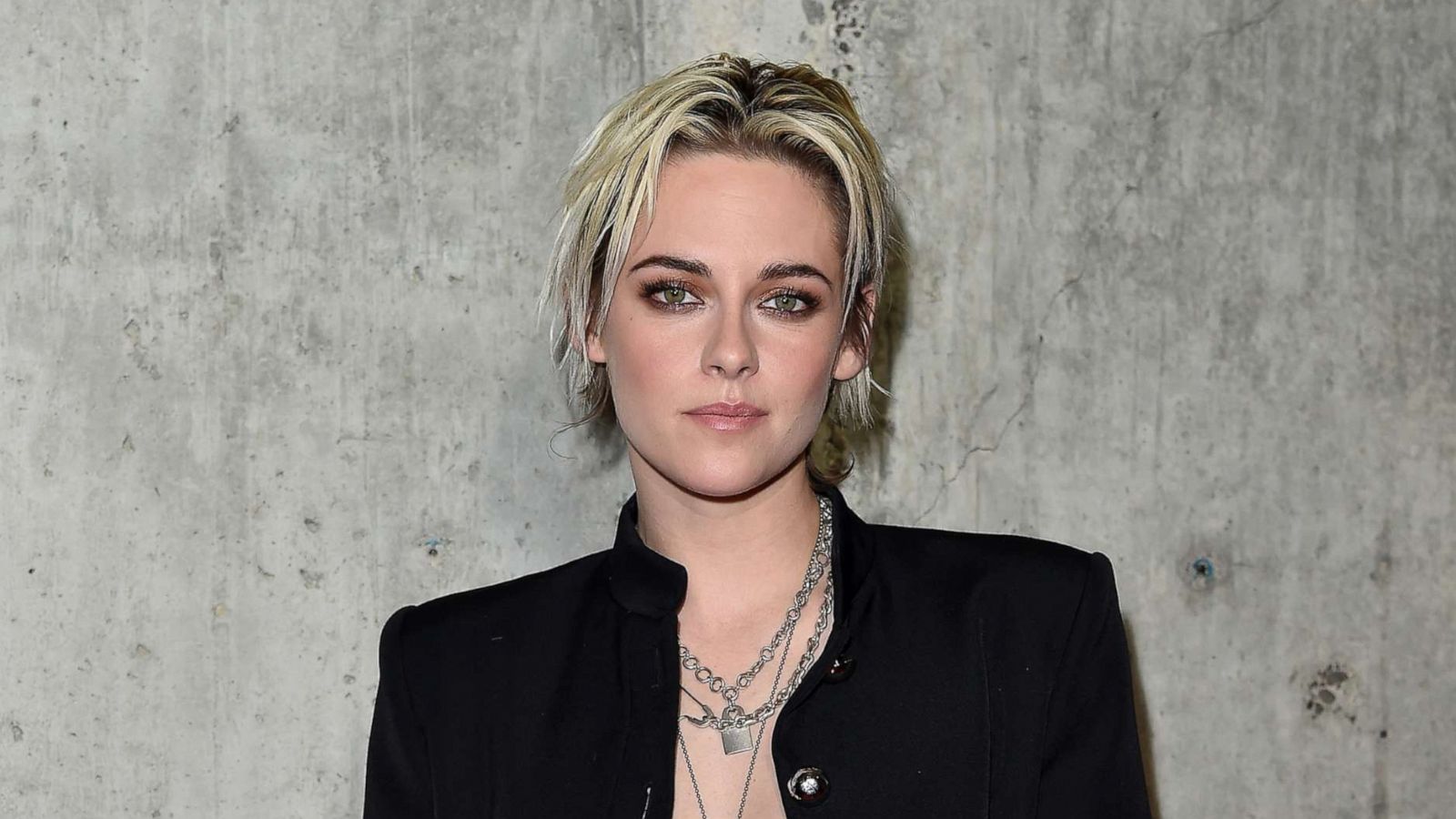 PHOTO: Kristen Stewart attends the Special Fan Screening of 20th Century Fox's "Underwater" at Alamo Drafthouse Cinema on Jan. 07, 2020, in Los Angeles.