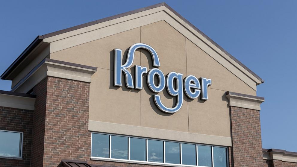 PHOTO: A Kroger grocery store.