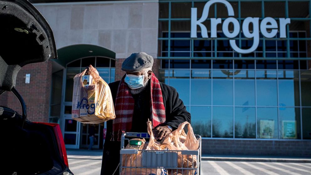 VIDEO: Kroger to end COVID sick pay for unvaccinated employees