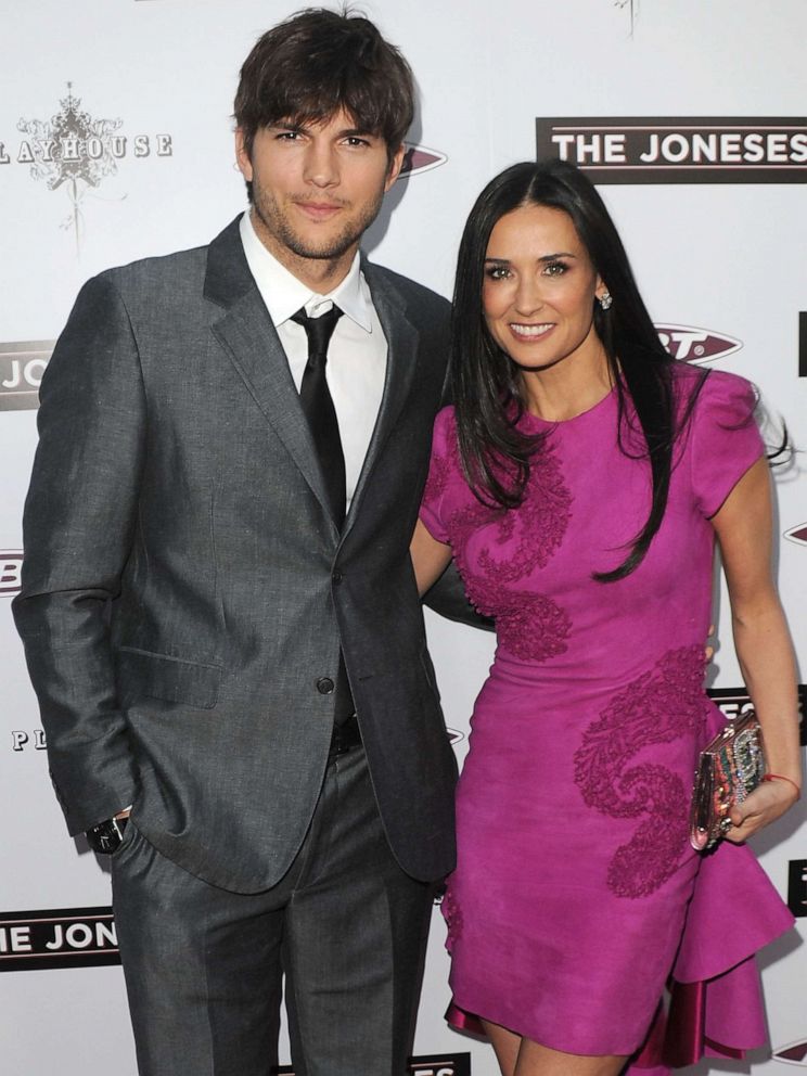 PHOTO: Ashton Kutcher, left, and Demi Moore arrive at Roadside Attractions & Echo Lake Entertainment's premiere of 'The Joneses' held at Arclight Hollywood Cinema, April 8, 2010, in Los Angeles.