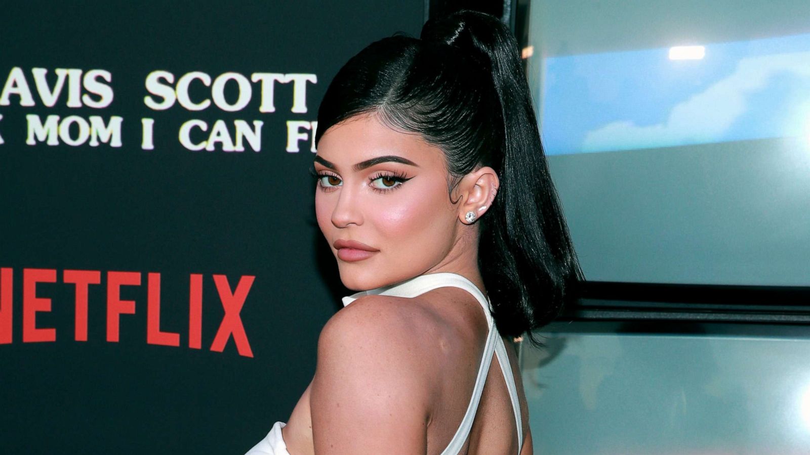 PHOTO: SANTA MONICA, CALIFORNIA - AUGUST 27: Kylie Jenner attends the premiere of Netflix's "Travis Scott: Look Mom I Can Fly" at Barker Hangar on August 27, 2019 in Santa Monica, California. (Photo by Rich Fury/Getty Images)