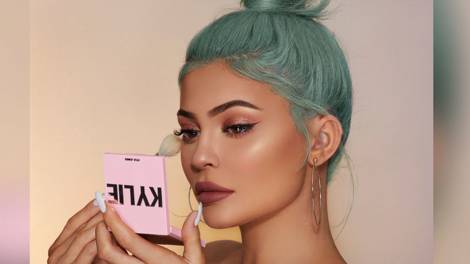 PHOTO: Kylie Cosmestics is releasing several new products, and fans are already obsessed."