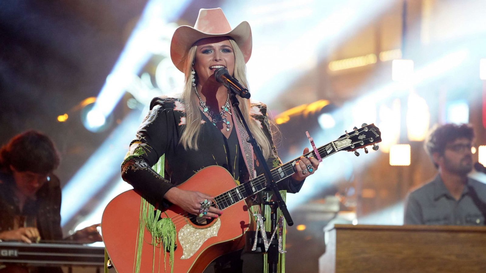 PHOTO: Miranda Lambert performs at the 2022 CMT Music Awards at Nashville Municipal Auditorium on April 11, 2022 in Nashville, Tenn.