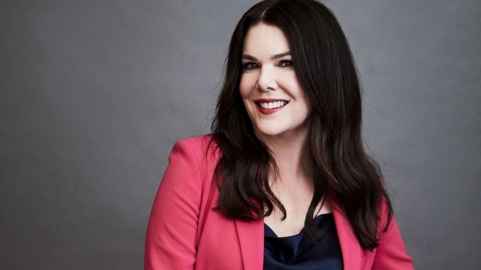 Lauren Graham to star in a new 'Mighty Ducks' series from Disney+