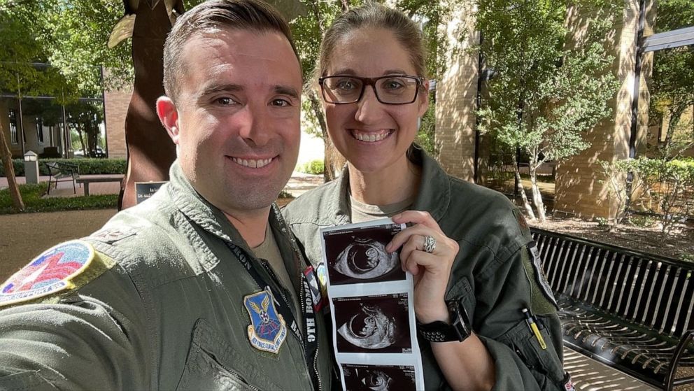 PHOTO: Majors Mark and Lauren Olme are expecting a baby this April.