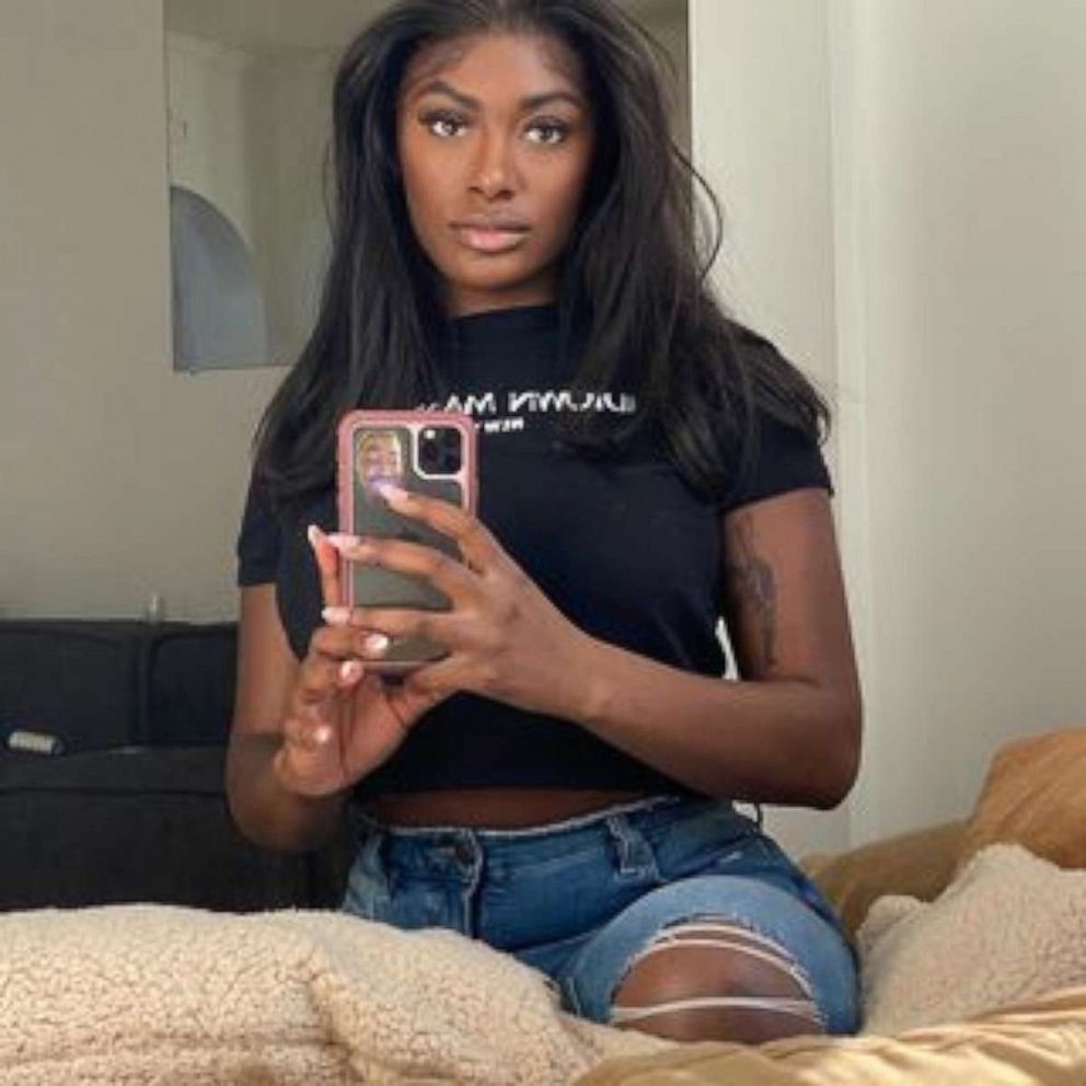 PHOTO: Lauren Smith-Fields is pictured in a selfie photo posted to her Instagram account on April 5, 2021.