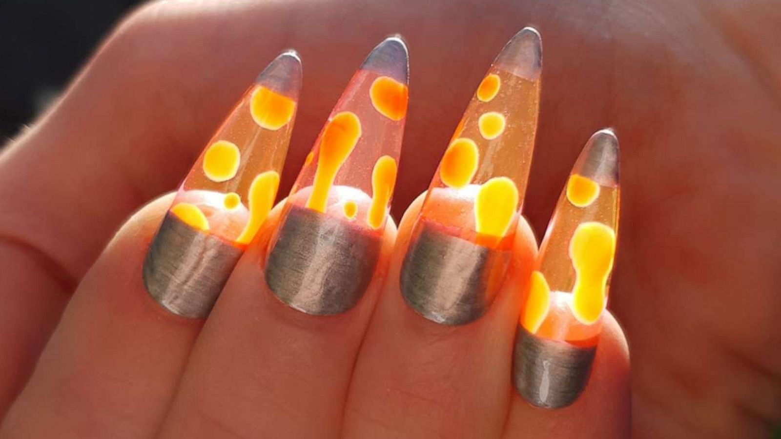 PHOTO: Lava lamp nails are taking over Instagram.