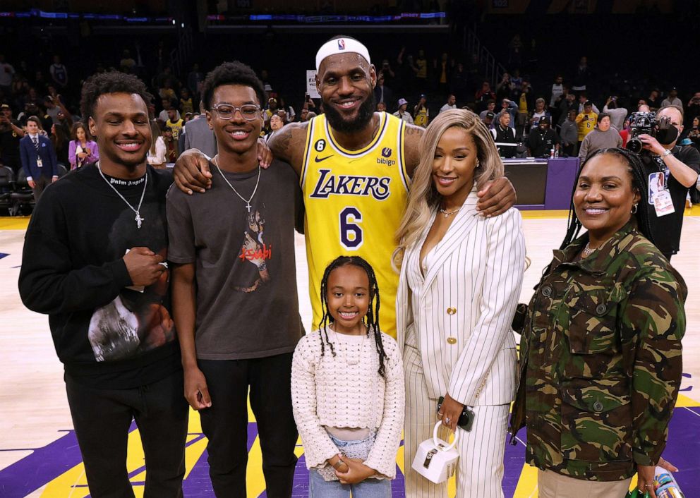PHOTO: LeBron James poses with his family, left-right, Bronny James, Bryce James, Zhuri James Savannah James and Gloria James, after passing Kareem Abdul-Jabbar to become the NBA's all-time leading scorer, Feb. 7, 2023, in Los Angeles.