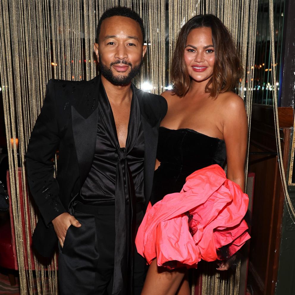 VIDEO: John Legend danced with his daughter while dressed as the Easter bunny