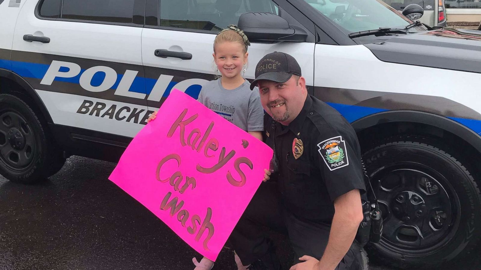 PHOTO: 6-year-old Kaley Bastine works to fundraise so her local police can buy a K9.