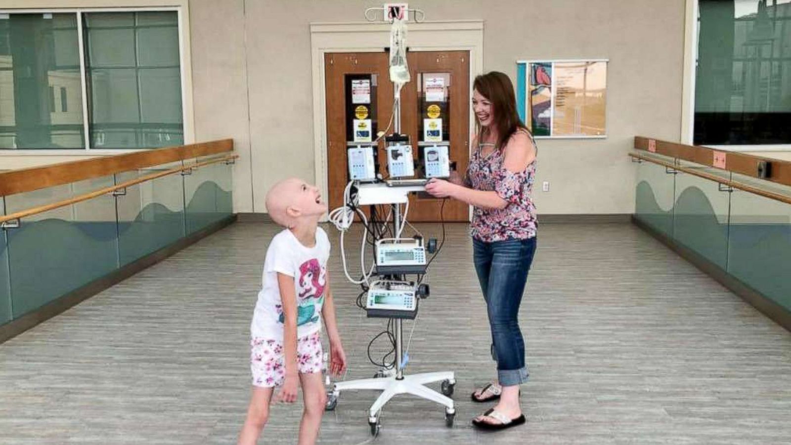 PHOTO: Abigail Lewis, 8, was diagnosed earlier in 2018 with Ewing's sarcoma.