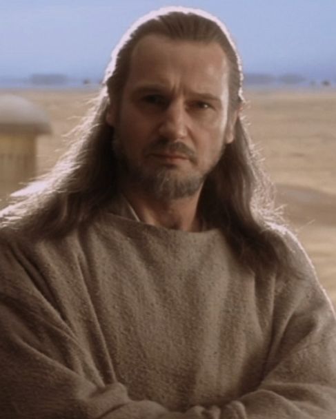 STAR WARS: THE PHANTOM MENACE (1999) - Qui-Gon Jinn's (Liam Neeson)  Lightsaber