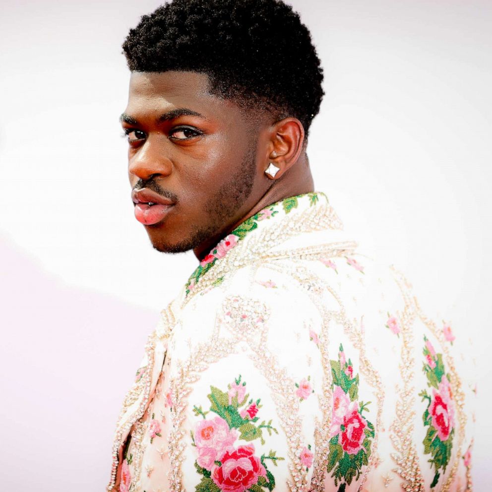 Lil Nas X shuts down homophobic critics of his BET Awards performance -  Good Morning America