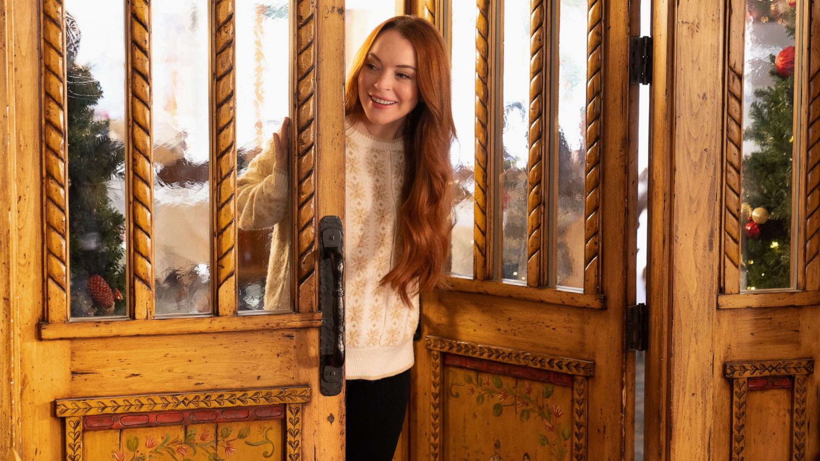 PHOTO: Lindsay Lohan as Sierra in Netflix's "Falling for Christmas."