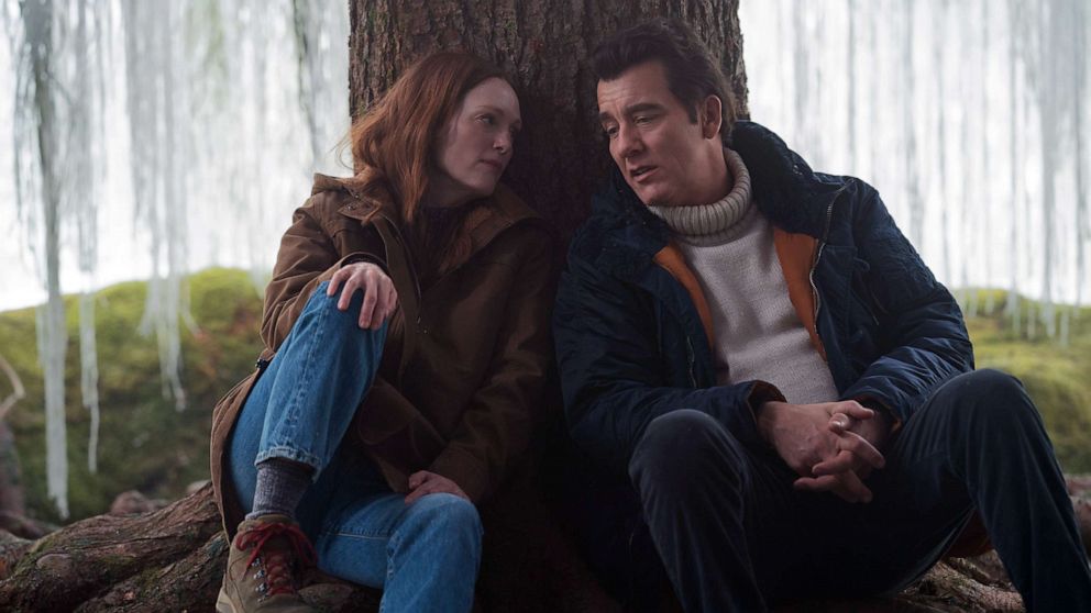 PHOTO: Julianne Moore and Clive Owen in a scene from "Lisey's Story."