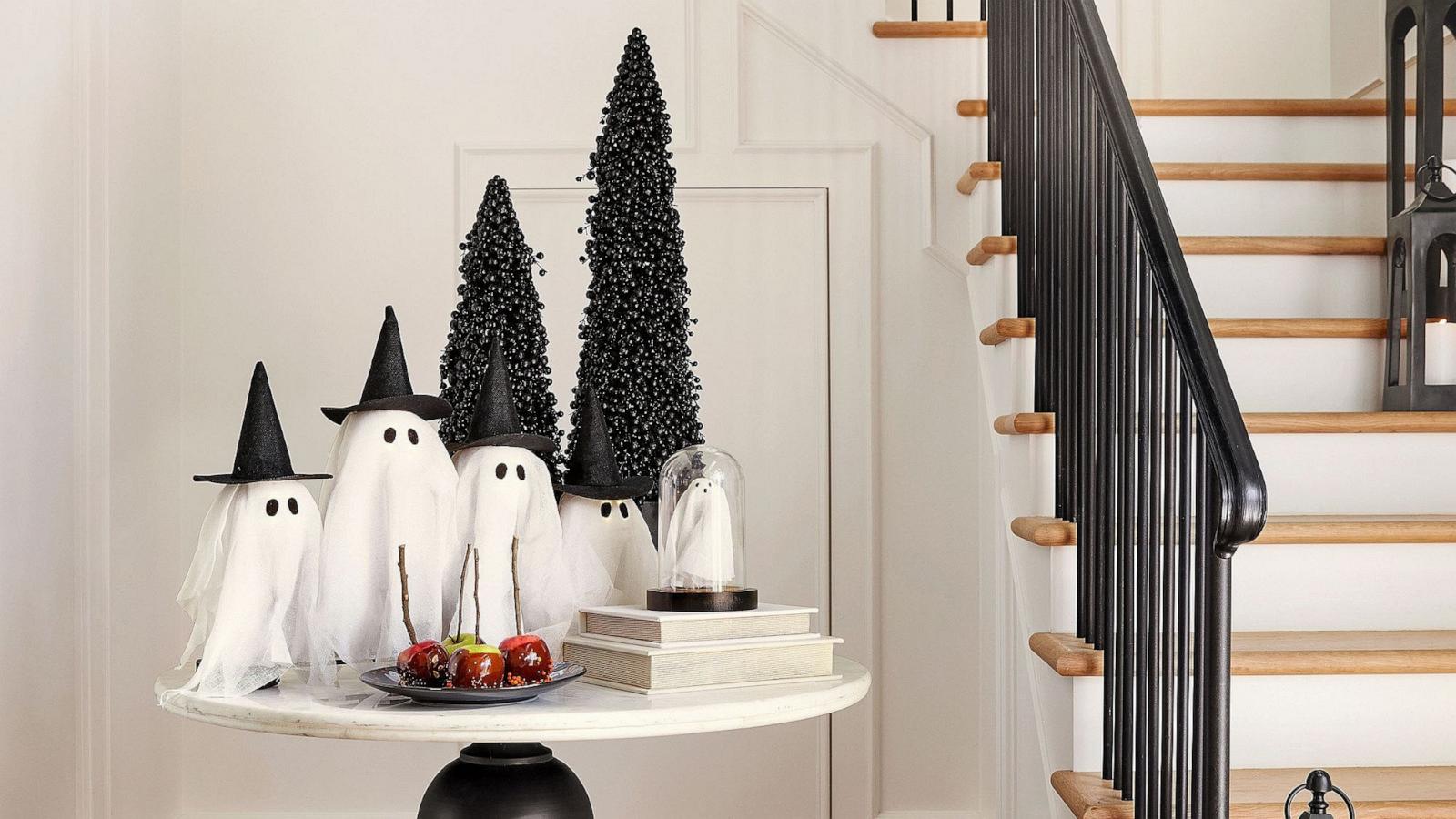 PHOTO: Pottery Barn