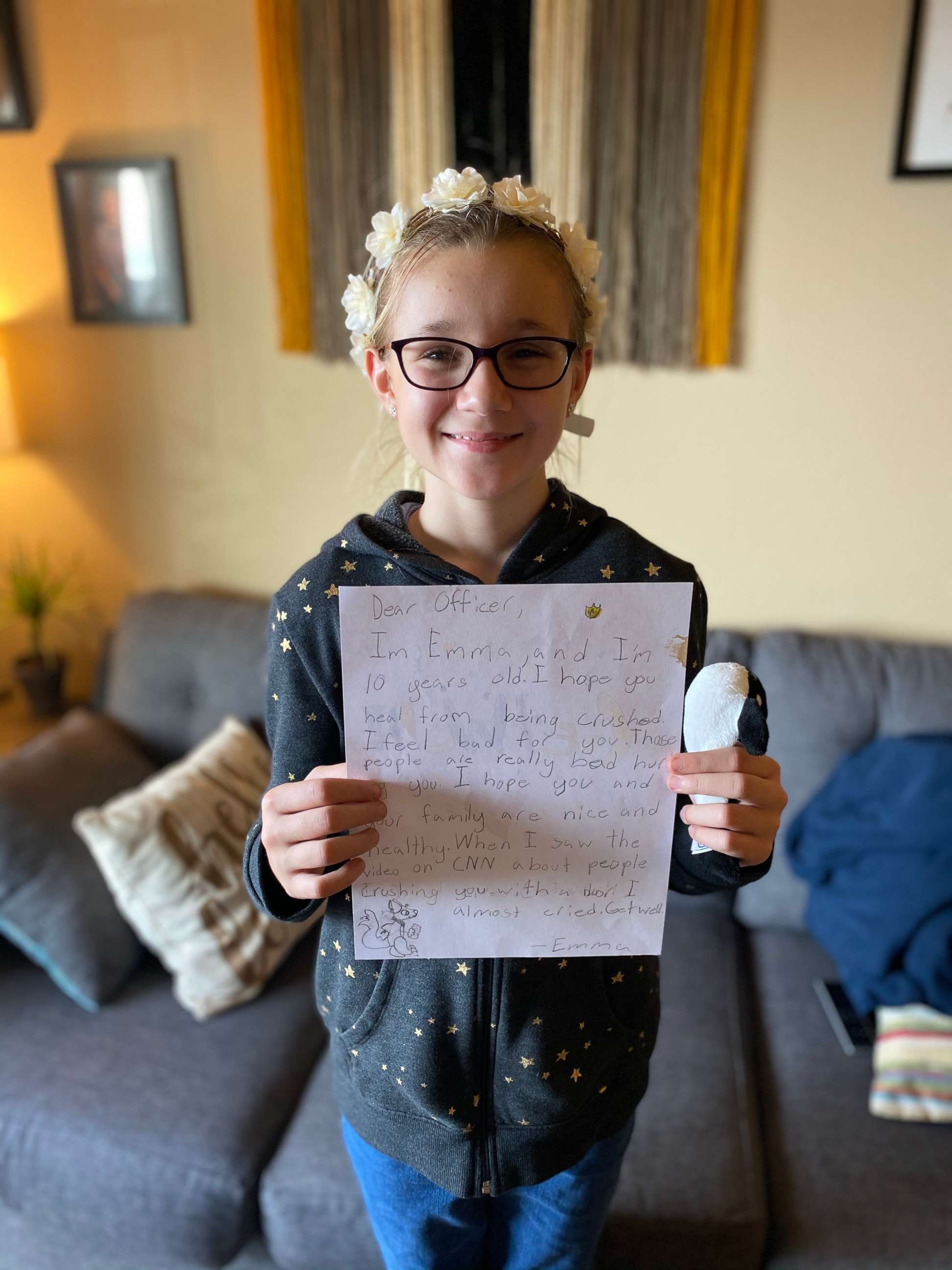 PHOTO: Johnna Jablonski, of Billings, Montana, is mom to 10-year-old Emma Jablonski. She told "Good Morning America" that her daughter had seen news footage covering the now-viral video of Officer Daniel Hodges being crushed inside the Capitol building.