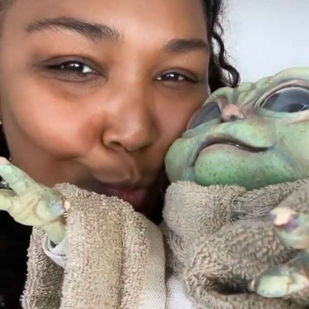VIDEO: Lizzo got a lifesize Baby Yoda for her birthday and is so pumped about it 