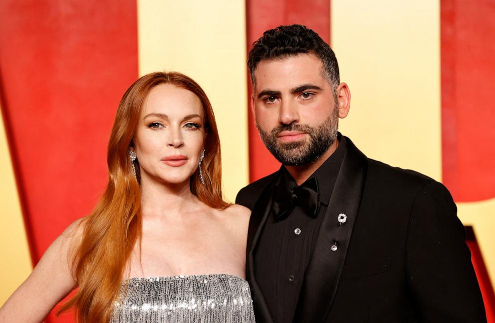 PHOTO: Lindsay Lohan and husband Bader Shammas attend the Vanity Fair Oscars Party at the Wallis Annenberg Center for the Performing Arts in Beverly Hills, March 10, 2024. 