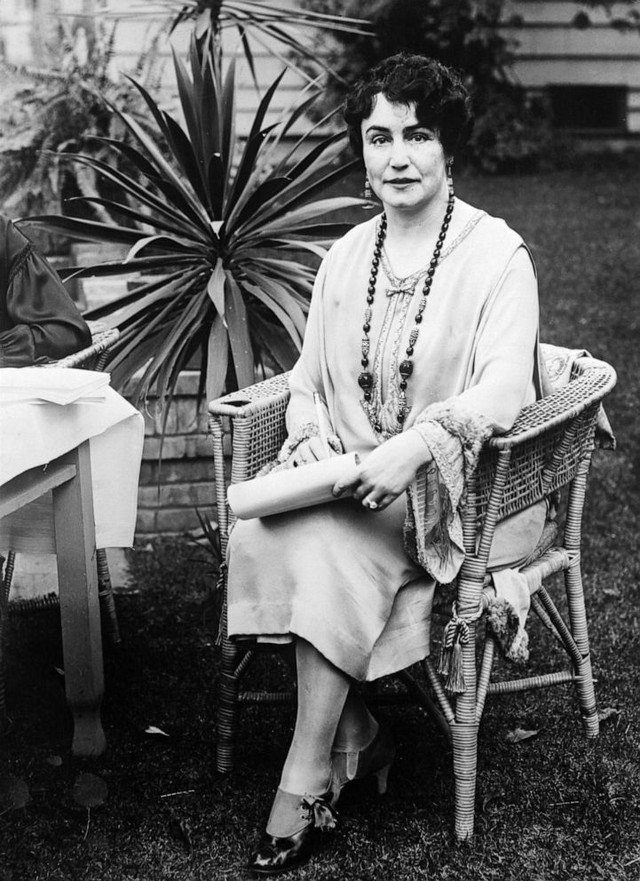 PHOTO: Lois Weber in the garden in the back of her home, Jan. 5, 1926.