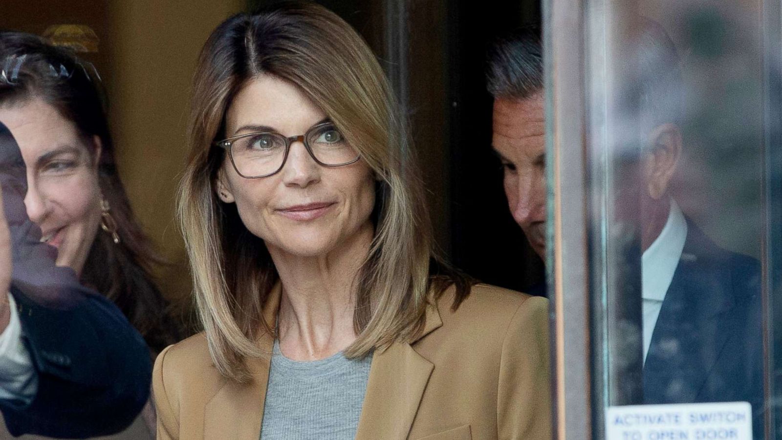 PHOTO: Actress Lori Loughlin leaves the John J Moakley Federal Court House in Boston after facing charges in a nationwide college admissions cheating scheme, April 3, 2019.