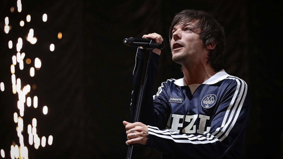 Louis Tomlinson opens up about the deaths of his mom and sister