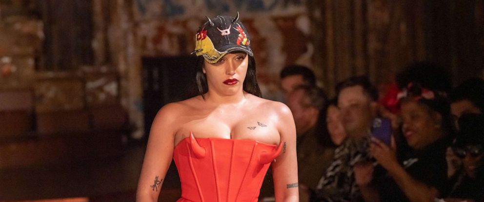 Madonna's daughter Lourdes Leon struts New York Fashion Week runway in red  devil-themed dress - ABC News