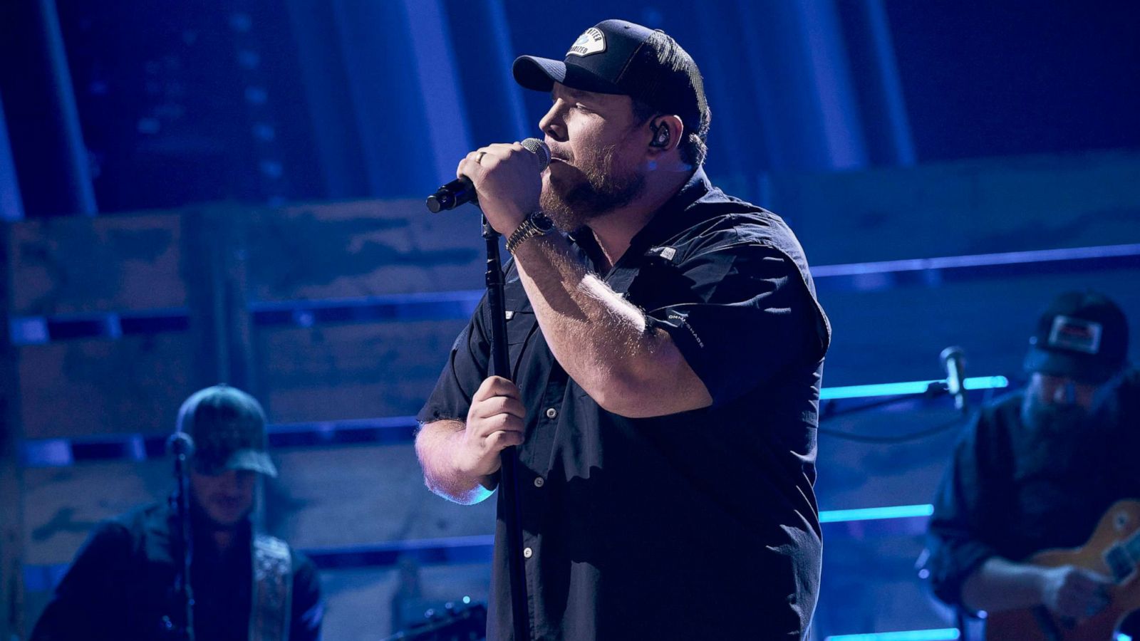 Song by song, country star Luke Combs grows into stadiums