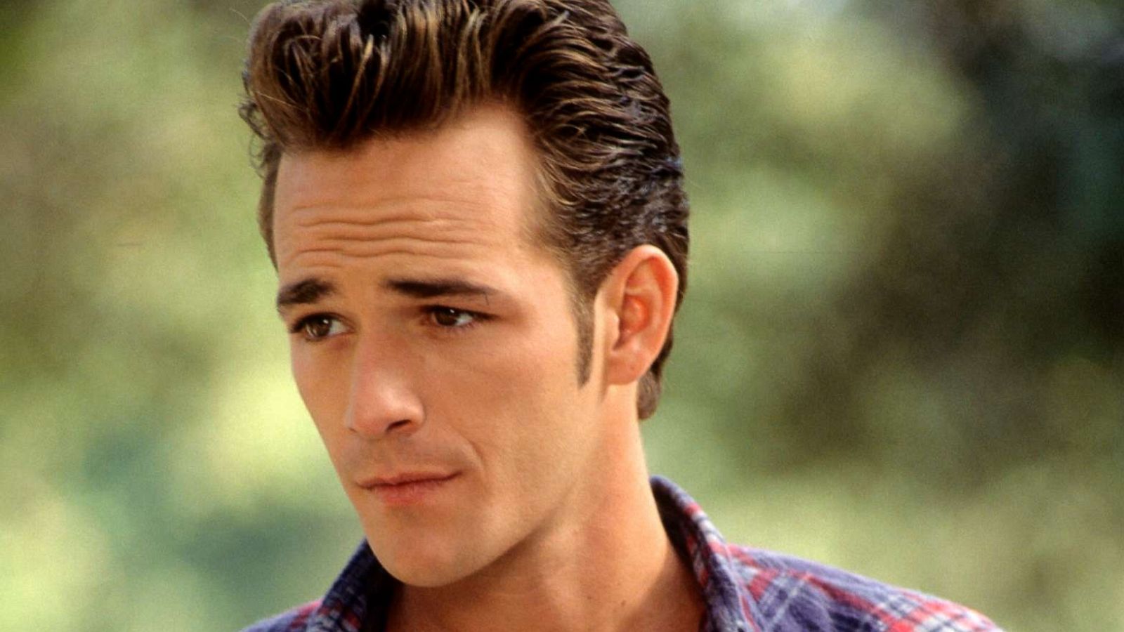 PHOTO: Luke Perry is shown in the role of Dylan Michael McKay on Beverly Hills 90210.