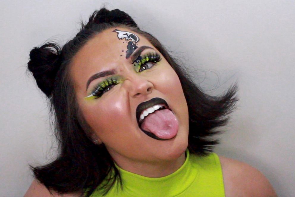 PHOTO: Beauty Vlogger Madaline Pompeii creates "The Powerpuff Girls" Halloween makeup. 