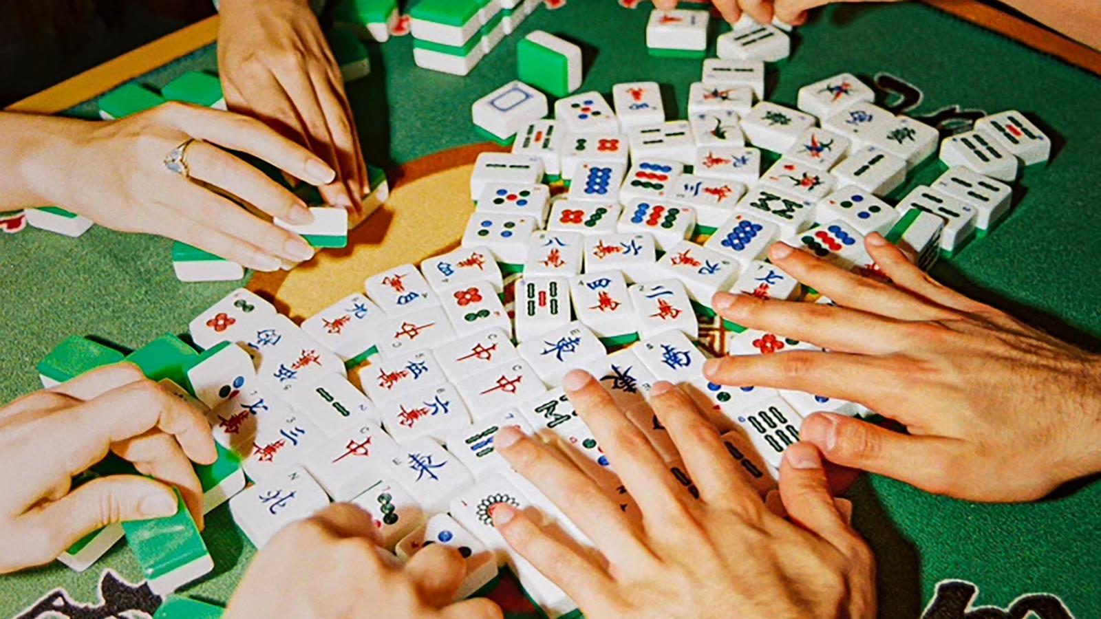 PHOTO: At Green Tile Social Club, mahjong has been brought back to the local young people as the newest nightlife trend by four Asian Americans.