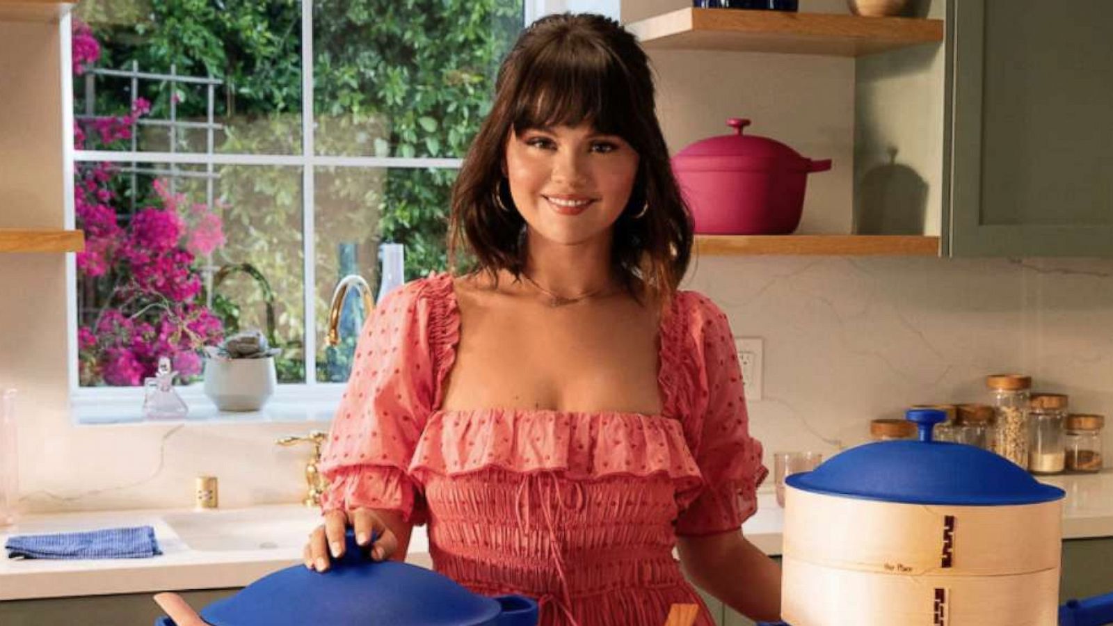 PHOTO: See and shop Selena Gomez's colorful new cookware collection with Our Place.