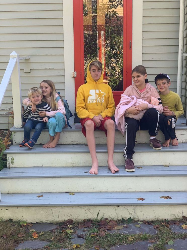 PHOTO: Erin Fernald Gray and Aaron Gray welcomed a daughter named Azalea Belle Gray, at their home in Islesford, Maine, in September. Here, Azala is photographed with her siblings, River, Zinnia, Briggs, Pheobe and Quinn.