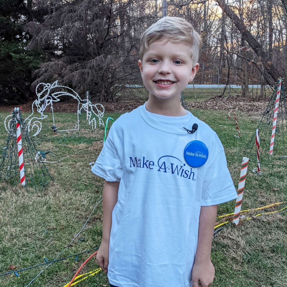 VIDEO: Make-A-Wish creates magical Christmas light display for 6-year-old fighting Leukemia 