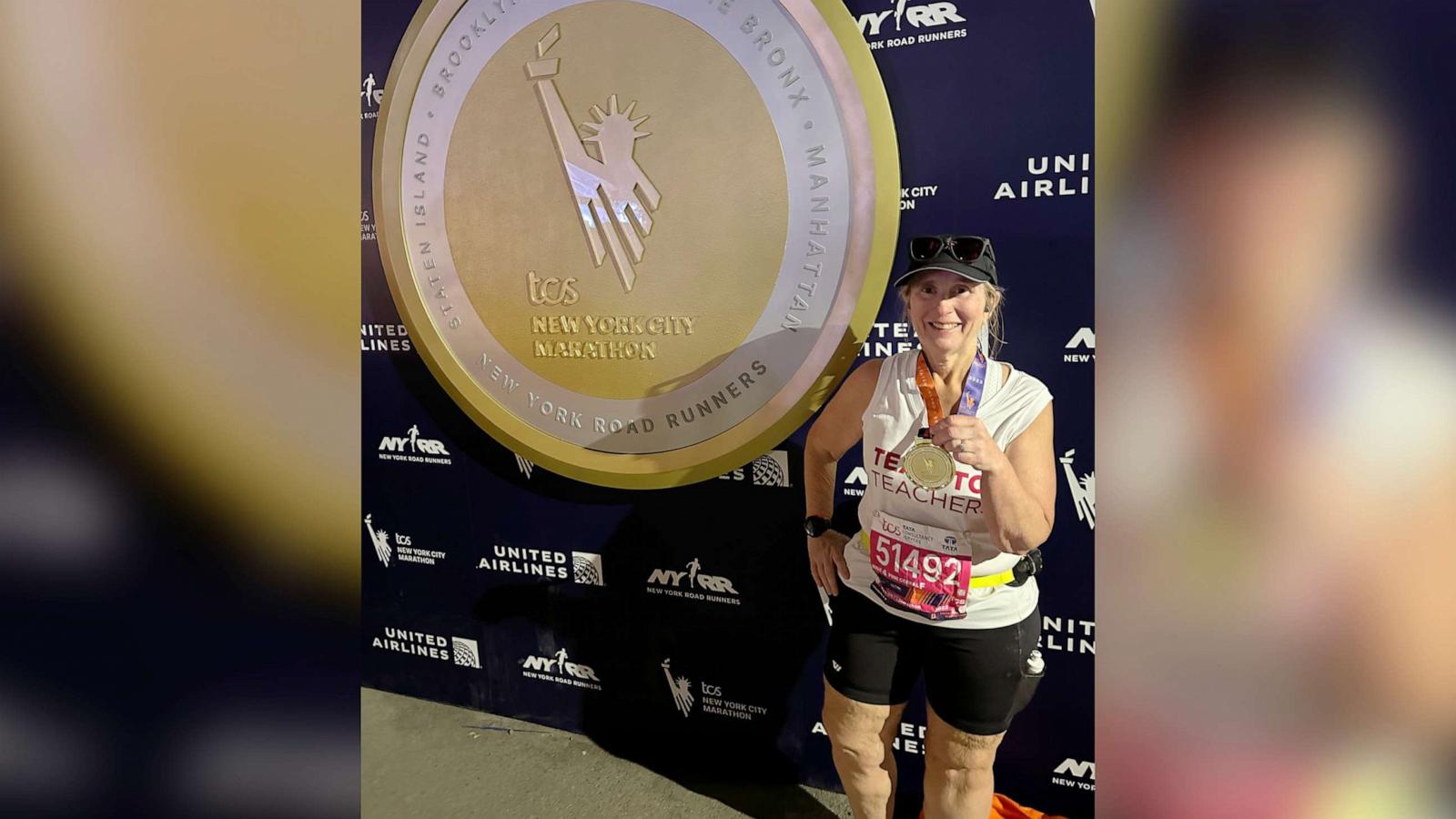 PHOTO: After losing about 150 pounds over the past 15 years, Lee Anne Barnes said she went from being a "couch potato" to a marathoner. She finished the New York City Marathon for the first time on Nov. 5.