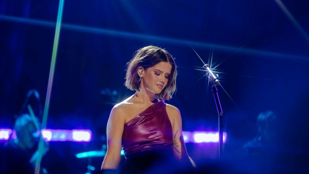 VIDEO: Maren Morris joins Taylor Swift onstage during Chicago stop of Eras Tour