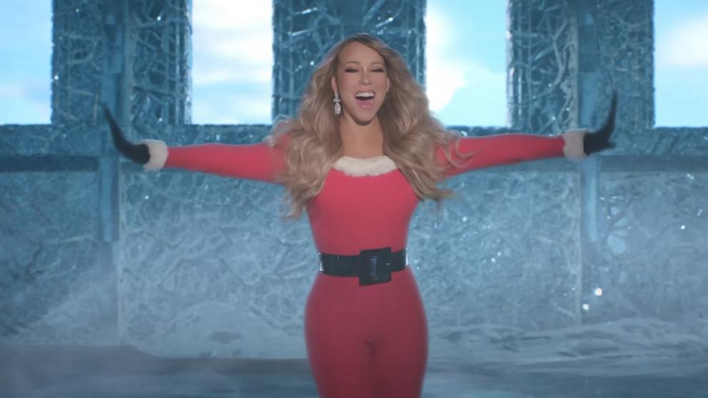 Mariah Carey announces 'It's time' in annual video ringing in the ...